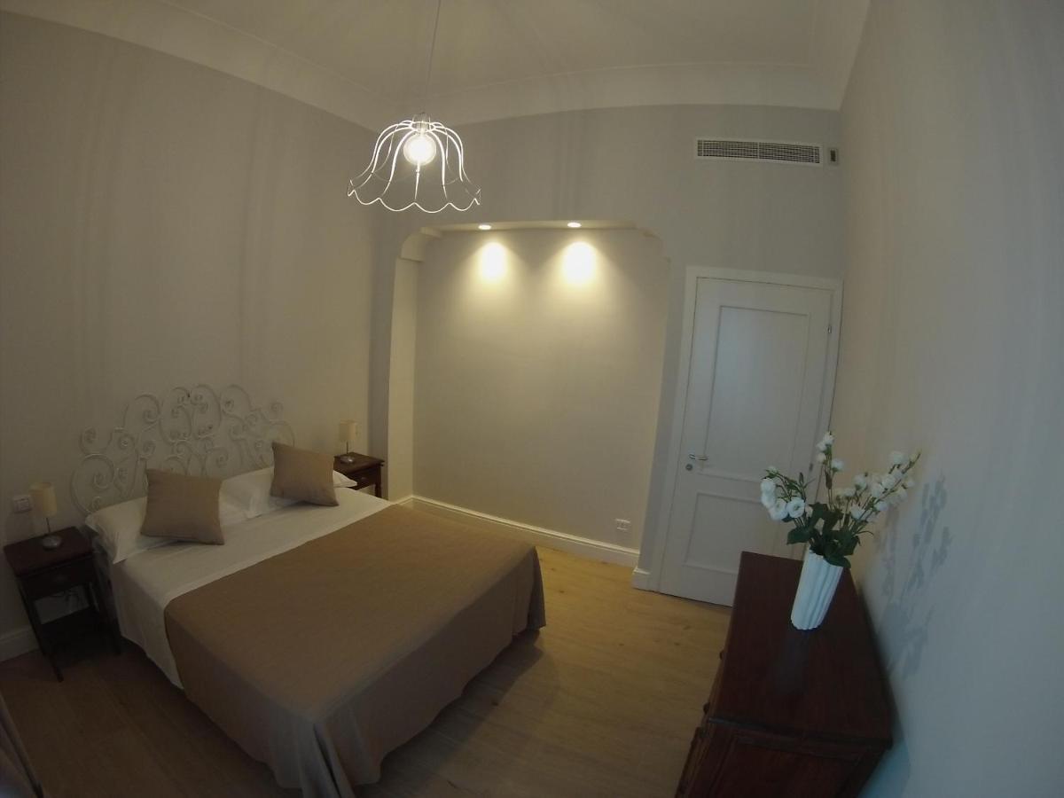 Apartamento Fondo Santa Lucia SantʼAgata sui Due Golfi Habitación foto